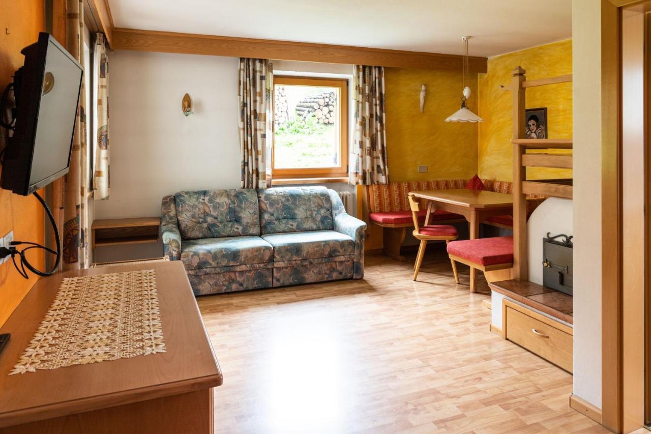 Bed and Breakfast Garni Juri Ла-Вілла Екстер'єр фото