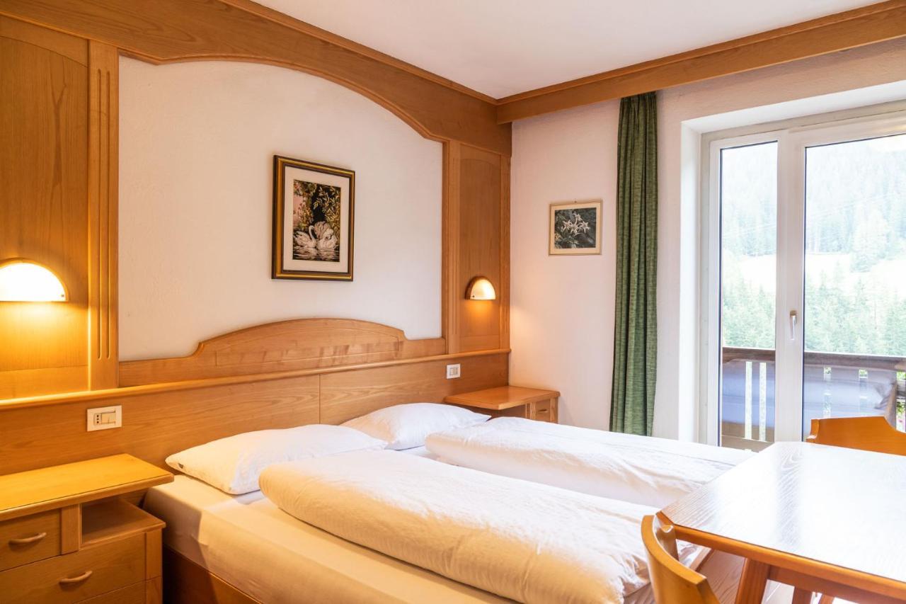 Bed and Breakfast Garni Juri Ла-Вілла Екстер'єр фото